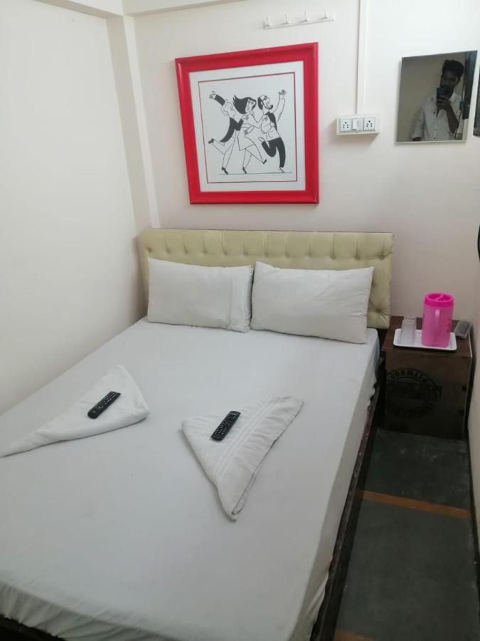 Hotel Kaina Residency Vashi Exterior photo